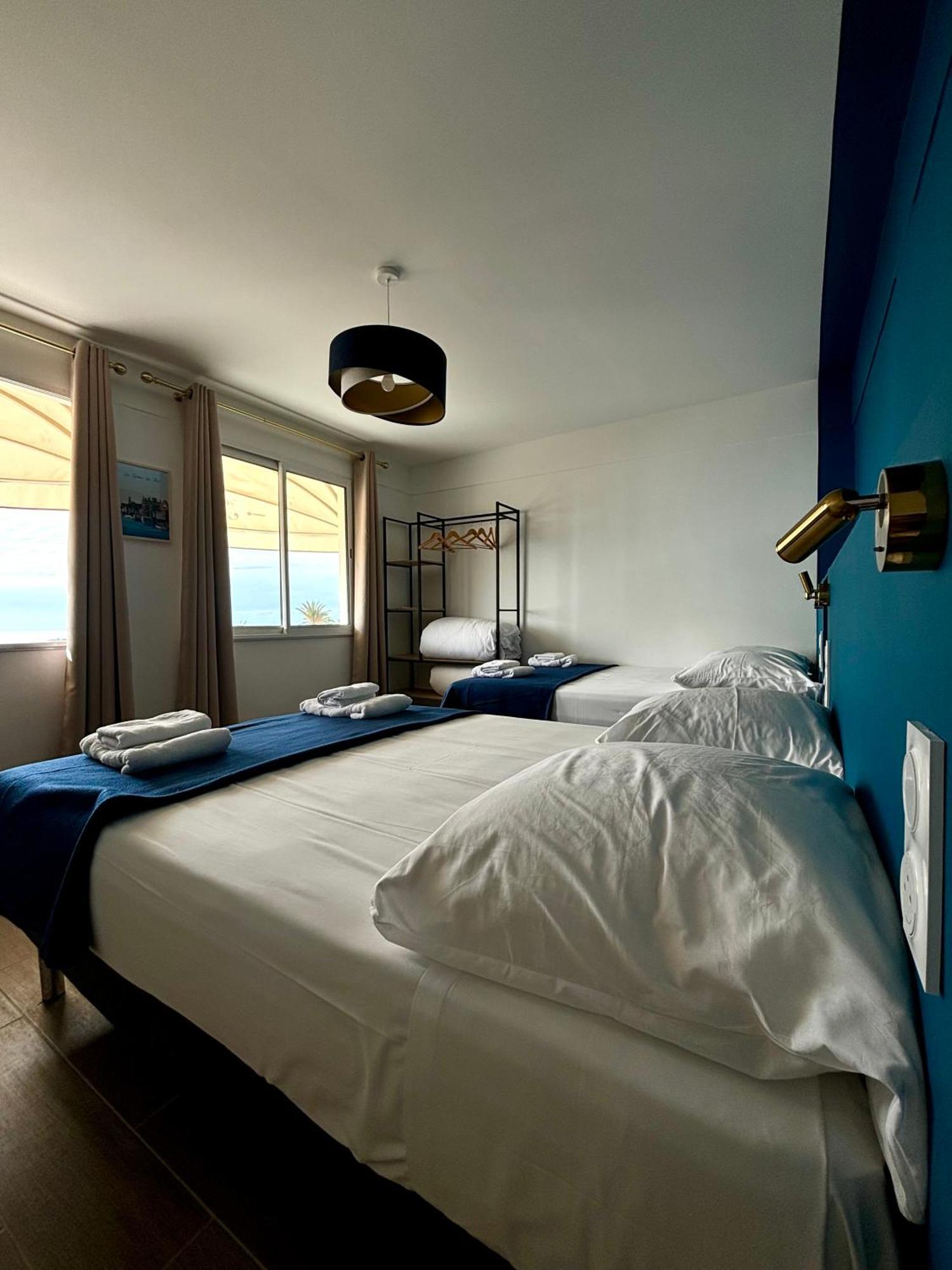 L'Hotel De La Plage Le Grau-du-Roi Ruang foto